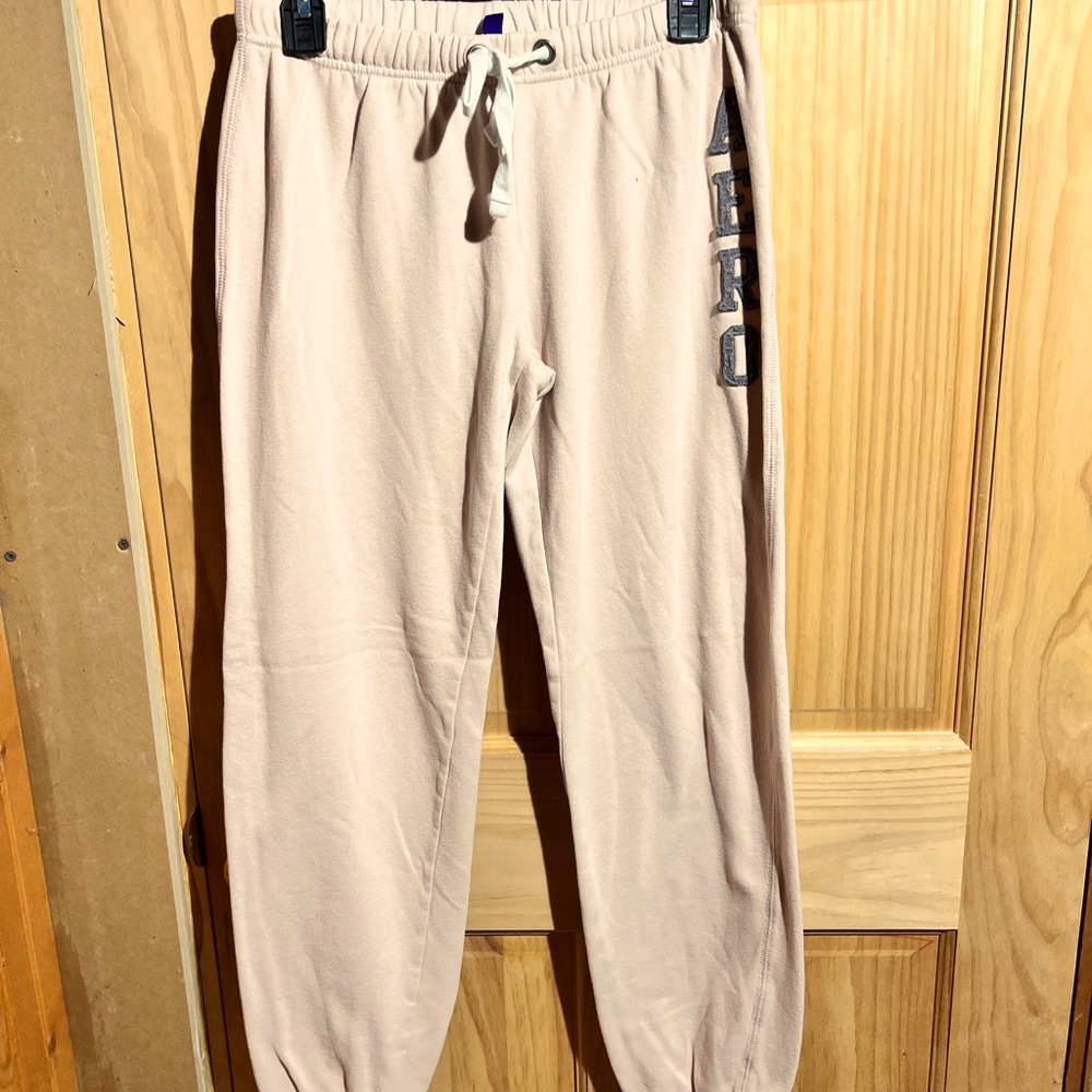 AERO Women’s medium Aeropostale sweatpants